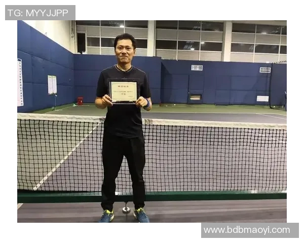 深圳网球队防反战术解析与实战应用探讨