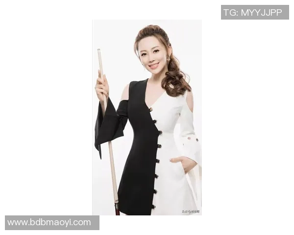 潘晓婷心目中的足球偶像是谁她对明星球员的喜爱与追随之路