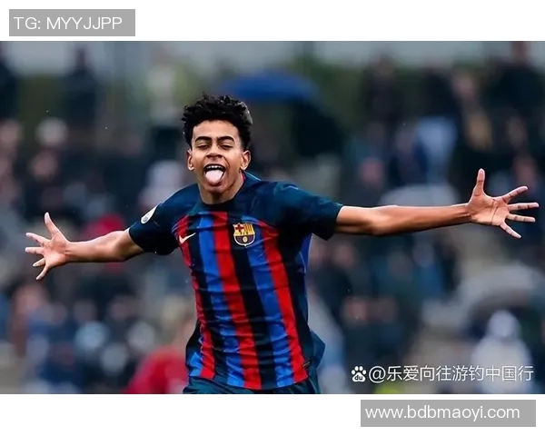 猜猜这位足球明星是谁他在绿茵场上的辉煌瞬间等你来发现 猜猜这位足球明星是谁他在绿茵场上的辉煌瞬间等你来发现